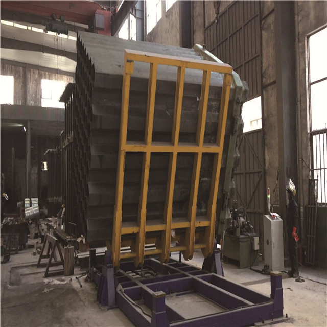 Большой гидравлический кантователь ФЗ-10