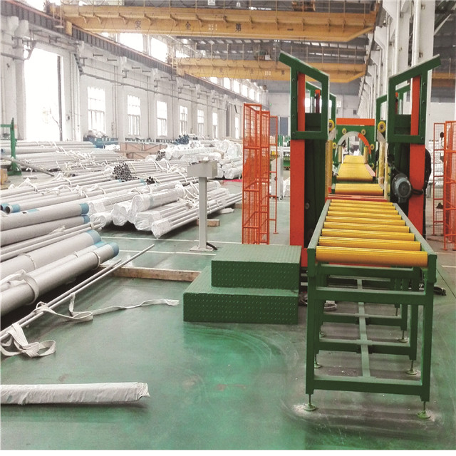 Поставка горизонтальной намоточной упаковочной машины GG800