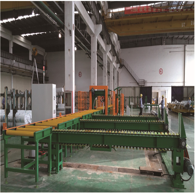 Поставка горизонтальной намоточной упаковочной машины GG800